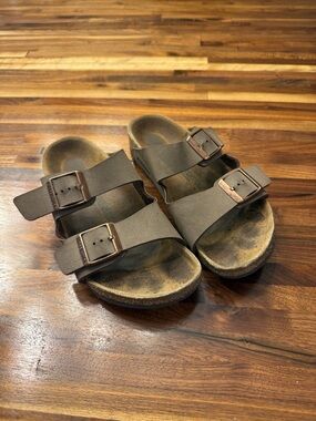 Birkenstock Kids Two-Buckle Brown Slide Sandals